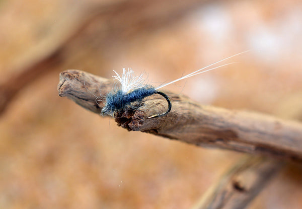 RS2 Grey Emerger Midge Fly